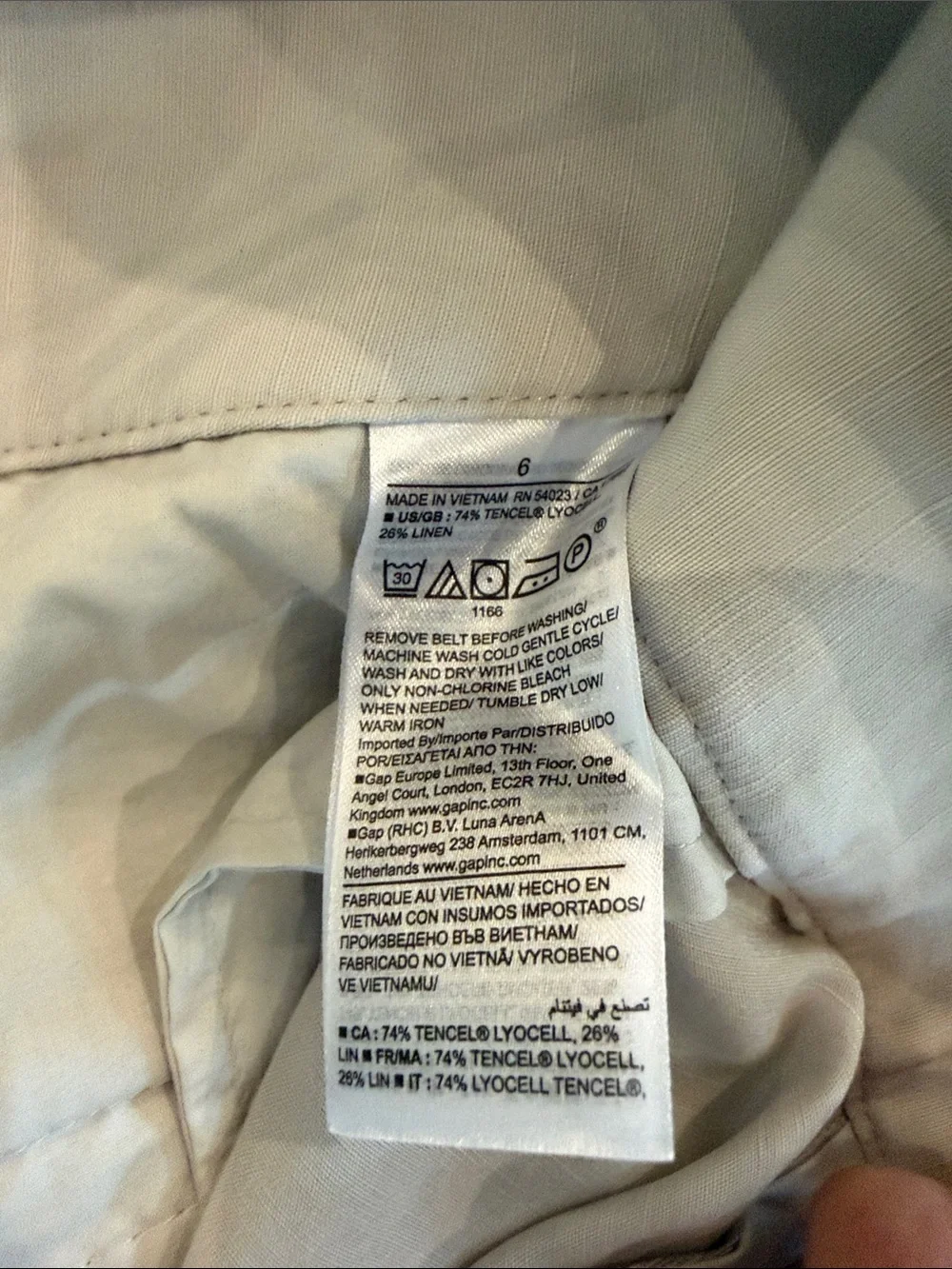 Banana Republic